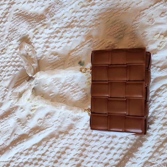 Handbag by Urban Expressions - Picture 4 of 8